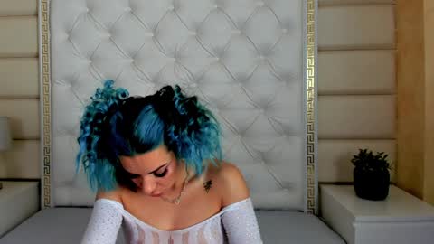 Deea online show from 12/17/24, 06:02