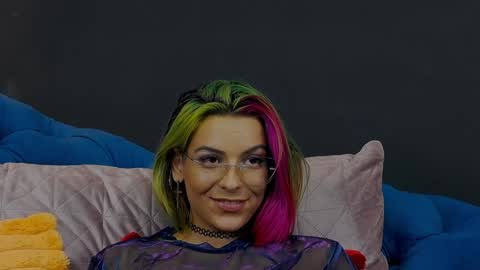 Deea online show from 01/18/25, 03:31