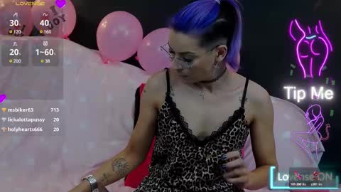 Deea online show from 02/15/25, 06:23