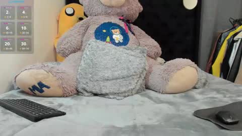 Andres-tattoos  Derek Hairy online show from 03/06/25, 05:35