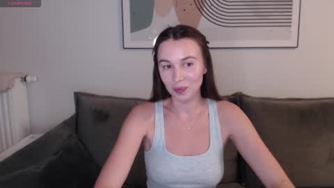 Snapshot of summer_time13 chatting on 12/02/25, 06:25 Liby online show from 12/02/25, 06:25