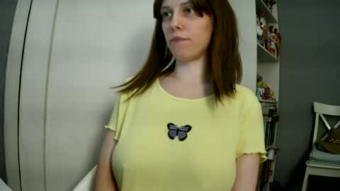 Snapshot of summerbluesky chatting on 07/01/26, 04:29 summerbluesky online show from 07/01/26, 04:29