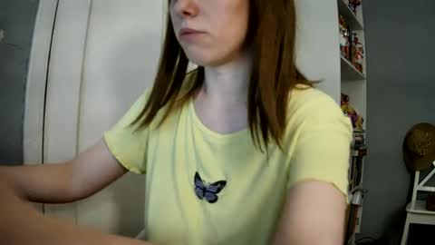Snapshot of summerbluesky chatting on 07/14/26, 04:45 summerbluesky online show from 07/14/26, 04:45