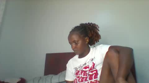 Snapshot of summerdew chatting on 03/12/26, 07:09 summerdew online show from 03/12/26, 07:09