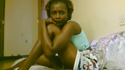 Snapshot of summerdew chatting on 03/24/26, 12:21 summerdew online show from 03/24/26, 12:21