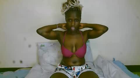 Snapshot of summerdew chatting on 04/15/26, 05:20 summerdew online show from 04/15/26, 05:20