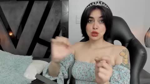 Summer online show from 02/22/25, 03:36