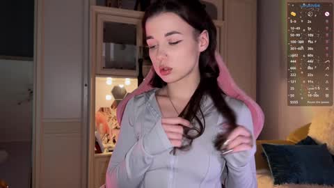 Miss Nelly online show from 12/13/24, 02:49