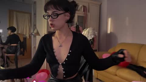 Miss Nelly online show from 06/03/26, 05:40
