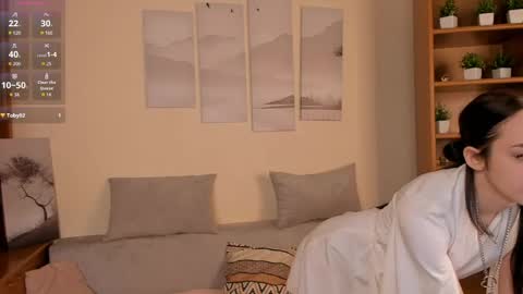 Luna online show from 04/13/26, 09:09