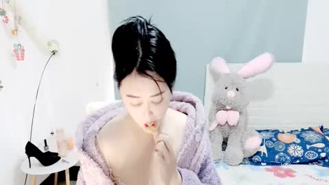 Snapshot of sun_yummy chatting on 01/09/25, 04:41 Lucis online show from 01/09/25, 04:41