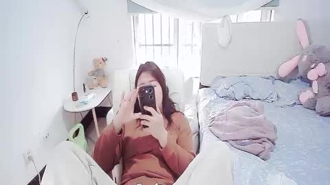 Snapshot of sun_yummy chatting on 03/09/25, 06:28 Lucis online show from 03/09/25, 06:28