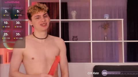 Snapshot of sunburn_boy chatting on 12/10/24, 05:55 Emilio online show from 12/10/24, 05:55