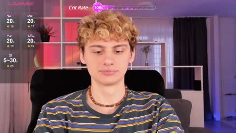 Snapshot of sunburn_boy chatting on 01/30/25, 05:41 Emilio online show from 01/30/25, 05:41