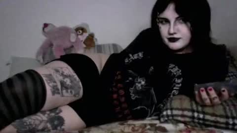 Snapshot of sundaygoth chatting on 07/28/26, 08:52 sundaygoth online show from 07/28/26, 08:52