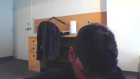 Snapshot of sundoog chatting on 09/18/25, 08:33 Sundoog online show from 09/18/25, 08:33