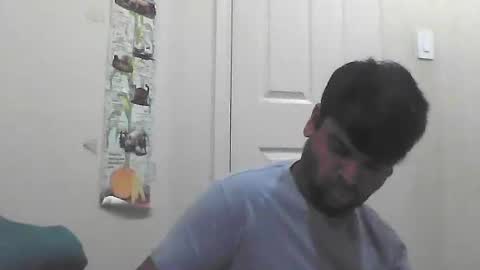 Snapshot of sundoog chatting on 12/18/25, 01:22 Sundoog online show from 12/18/25, 01:22