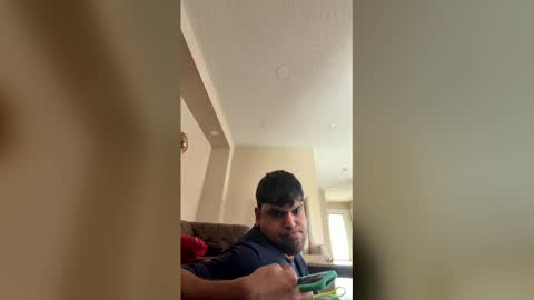 Sundoog online show from 05/03/26, 06:47