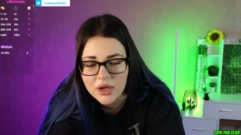 Tina. Im topless model  online show from 01/20/25, 12:07