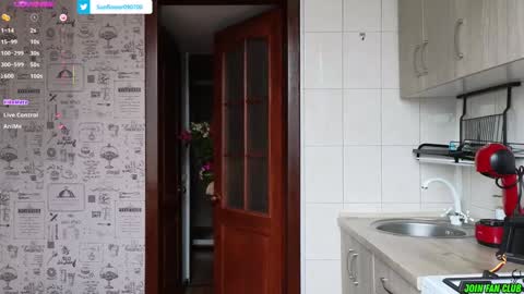 Tina. Im topless model  online show from 02/04/25, 08:56