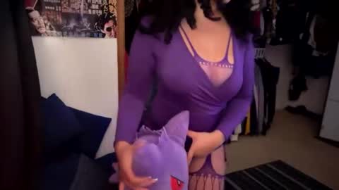 Sofie online show from 06/19/26, 05:23