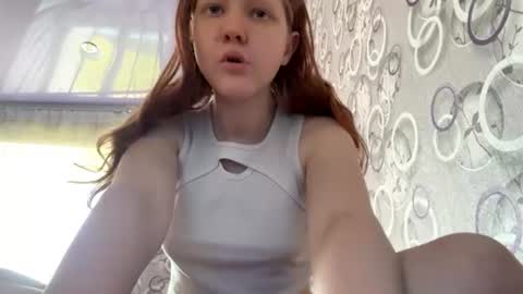 Snapshot of sungpiggott chatting on 07/19/26, 01:15 sungpiggott online show from 07/19/26, 01:15