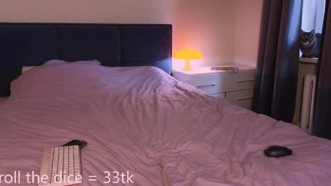 Amy online show from 04/03/26, 09:18