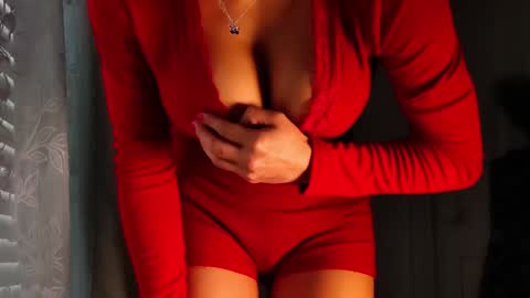 sunluscious online show from 03/01/26, 09:50