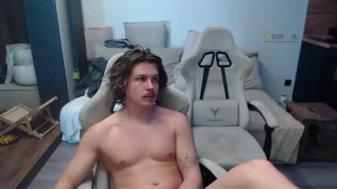 Alice and Sergey online show from 04/11/26, 02:21