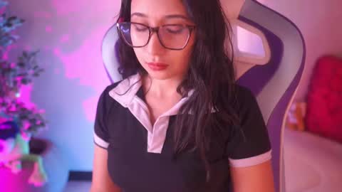 SUNNY online show from 02/04/26, 03:45