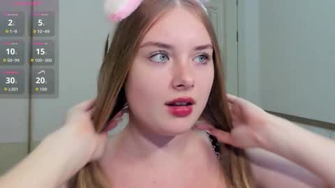 Vanessa online show from 11/25/25, 06:46