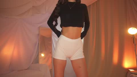 Snapshot of sunny_maria chatting on 09/13/25, 08:19 Maria online show from 09/13/25, 08:19