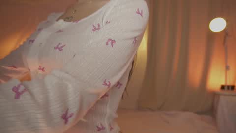 Maria online show from 11/29/25, 09:51