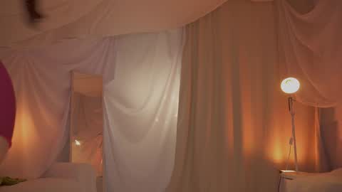 Maria online show from 02/24/26, 07:45