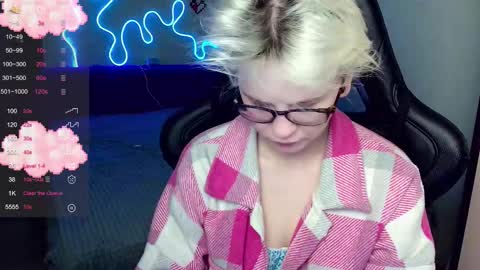 sunny mood online show from 12/02/25, 11:04