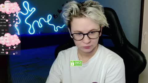 sunny mood online show from 12/03/25, 05:37