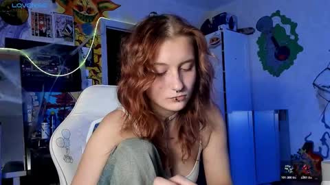 Sunny online show from 10/22/25, 04:07