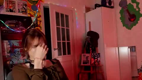 Sunny online show from 03/13/26, 06:25