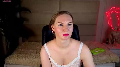 sunny_nicoleee online show from 07/05/26, 01:34