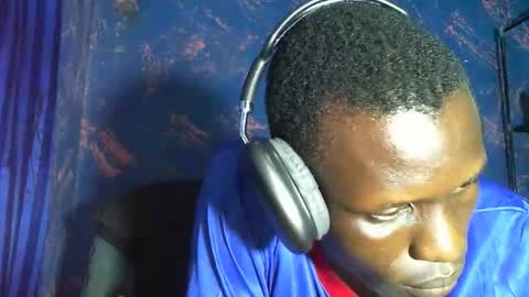 Sunnyblack2 online show from 03/22/26, 07:50