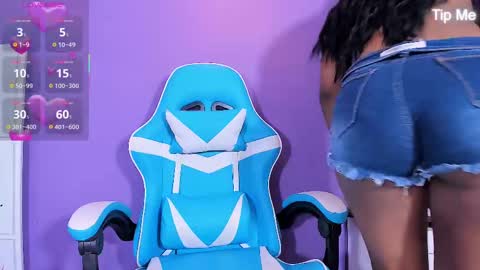      online show from 02/10/25, 06:03