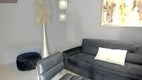 Sunny Rivers online show from 01/18/26, 05:50