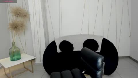 Sunny Rivers online show from 02/03/26, 06:02