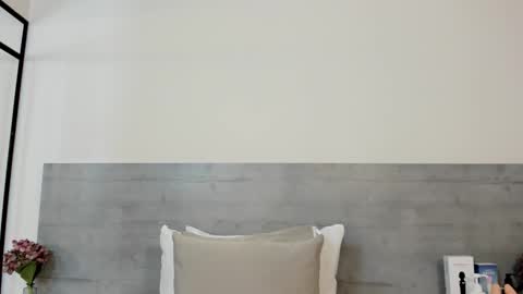 sunnywhitee online show from 02/06/26, 07:39