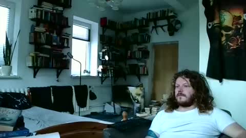 sunr1sa online show from 12/31/24, 07:42