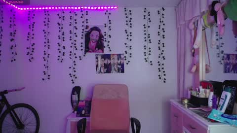 Sunset online show from 09/25/25, 05:00