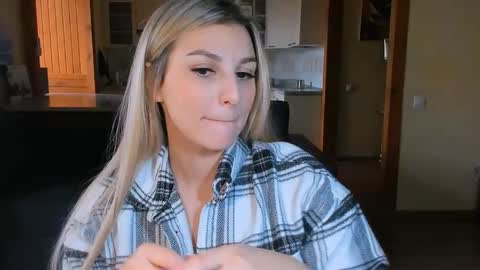 sunsetwithava online show from 02/24/26, 01:09