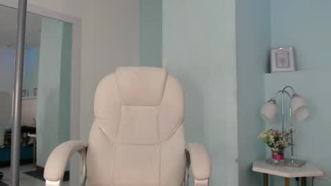 Snapshot of sunshine_gh1 chatting on 04/02/26, 11:52 Sunshine online show from 04/02/26, 11:52