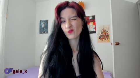 Snapshot of sunshine_girl9 chatting on 01/31/25, 10:21 sunshine_girl9 online show from 01/31/25, 10:21