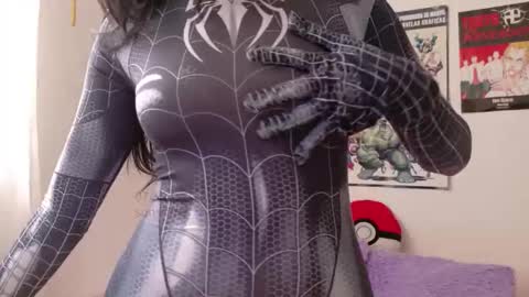 Snapshot of sunshine_girl9 chatting on 10/07/25, 08:06 sunshine_girl9 online show from 10/07/25, 08:06